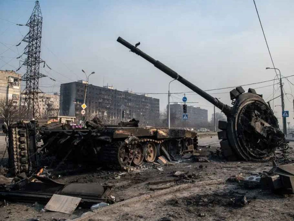 Tại Ukraine, các xe tăng T-62 tỏ ra khá lỗi thời, do thiếu nhiều loại trang bị cảm biến hiện đại, ví dụ như hệ thống điều khiển hỏa lực bằng máy tính, cảm biến hồng ngoại, giáp phản ứng nổ,...