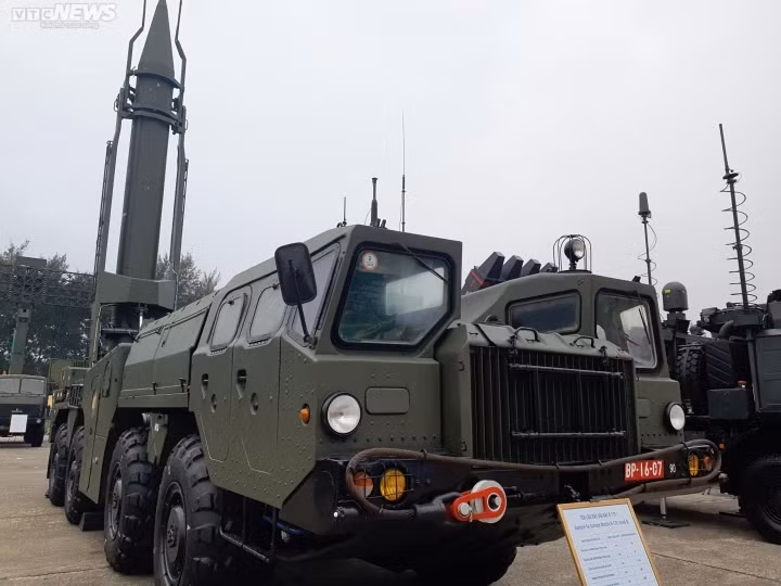 Scud-B được đánh giá là một trong những dòng tên lửa đạn đạo chiến thuật phổ biến nhất thế giới, hiện đang phục vụ trong lực lượng vũ trang của rất nhiều quốc gia. Ảnh: Kông Anh - Trà Khánh/VTCnews.