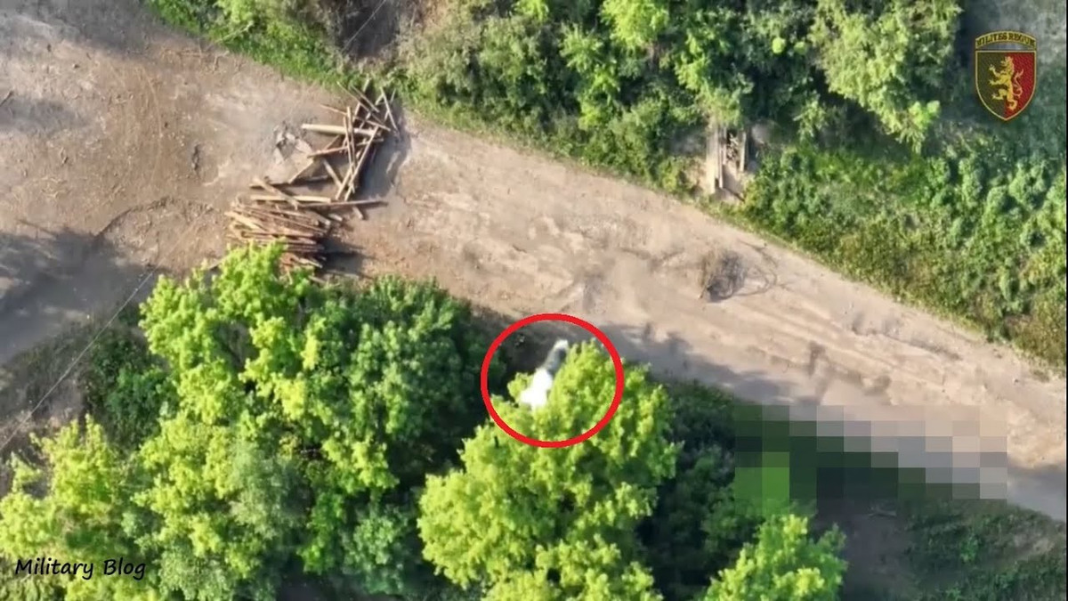 Tuy nhiên, sau khi bước vào giai đoạn hai của cuộc xung đột Nga - Ukraine, các máy bay không người lái của Ukraine dường như đang hoạt động kém hiệu quả, với tần suất xuất hiện không còn quá nhiều.