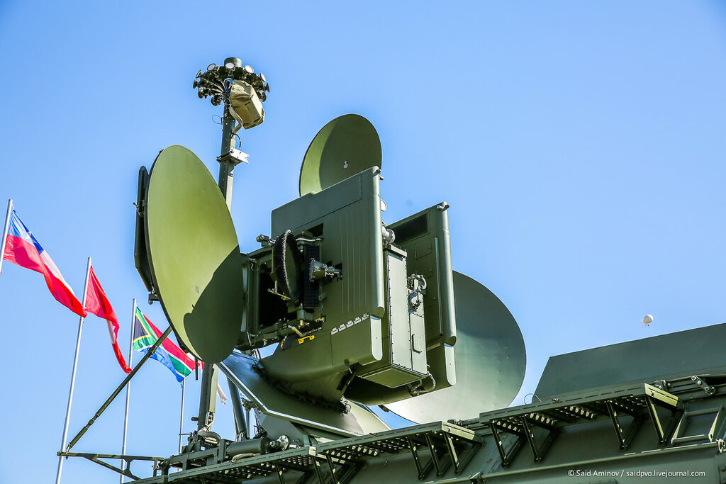 Từ đó, có thể thấy Ukraine đang gặp phải khó khăn rất lớn, trong việc chống lại các chiến thuật, chiến lược mới của quân đội Nga. Thậm chí, con bài sử dụng UAV của Ukraine tới nay cũng đã không còn hiệu quả như trước.