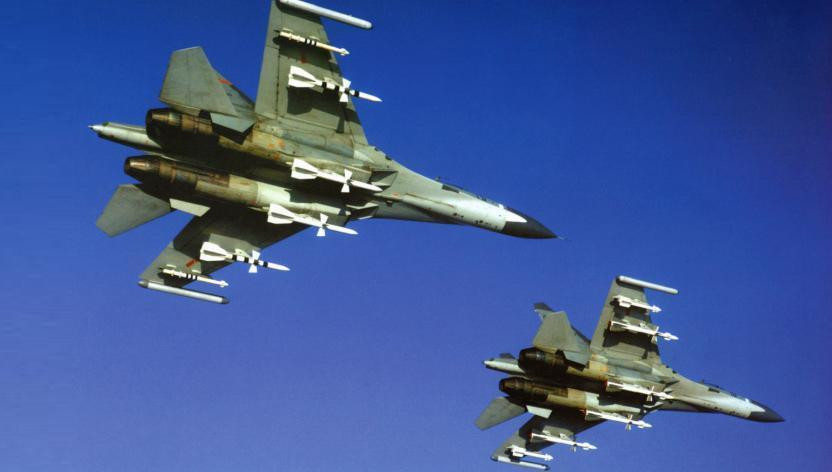 Trước thời điểm xung đột nổ ra, Ukraine đã quyết định nâng cấp bằng hệ thống radar cảnh báo sớm trên không SPS-2000 do công nghiệp quốc phòng Ukraine tự sản xuất để thay thế hệ thống Avtomatika SPO-150 lạc hậu trước đây trên Su-27 của nước này.