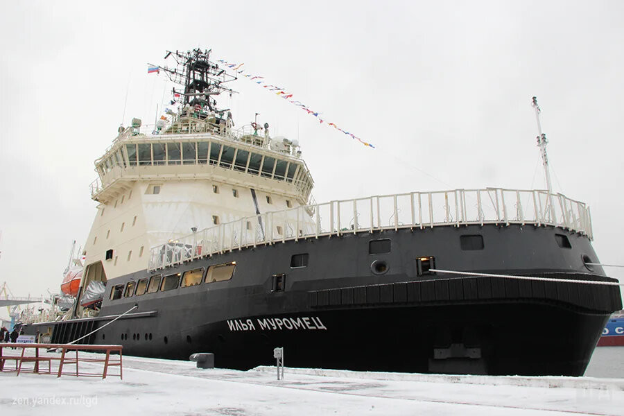 Tốc độ đạt 14 hải lý/h. Thủy thủ đoàn gồm 30 người. Thời gian hoạt độc lập trên biển là 1 tháng. Tàu Evpaty Kolovrat được lắp động cơ dizel. Tàu có thể phá những tảng băng có độ dày lên tới 1m. Bánh lái của tàu được kết nối với hệ thống chân vịt kép, trục chân vịt có thể quay 360 độ, cho nên tàu Evpaty Kolovrat có khả năng cơ động rất cao.