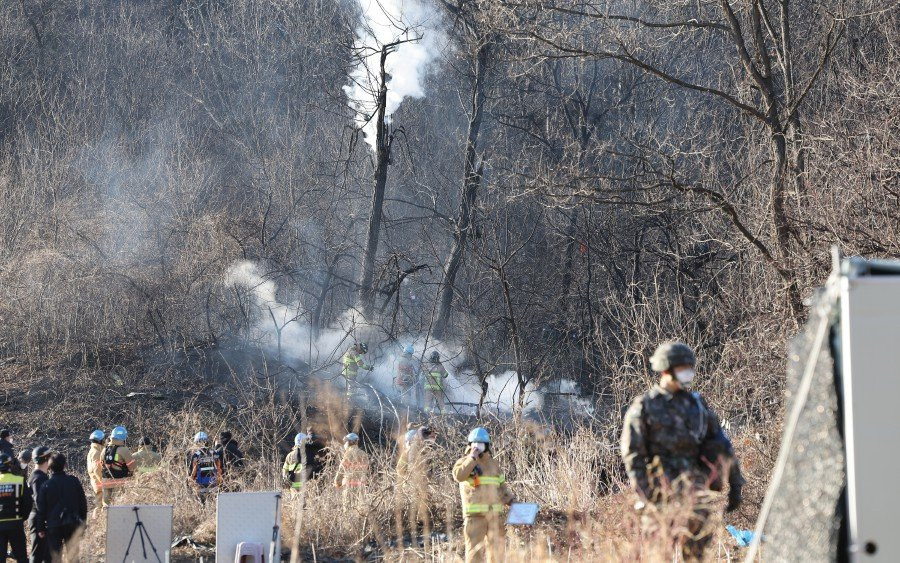 Phía quân đội Hàn Quốc cho biết, người phi công đã nỗ lực lấy độ cao cho chiếc tiêm kích, trước khi cố gắng kích hoạt ghế phóng thoát hiểm ở độ cao an toàn, tuy nhiên nỗ lực thoát hiểm bằng ghế phóng đã không thành công.