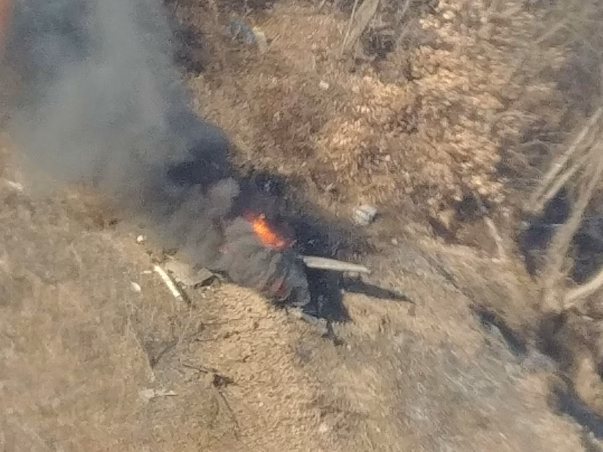 Vụ việc xảy ra chỉ ít phút sau khi chiếc tiêm kích này cất cánh từ căn cứ sân bay quân sự gần Suwon. Tờ Yonhap cho biết, chiếc máy bay tiêm kích F-5E đã gặp trục trặc ngay khi rời mặt đất.