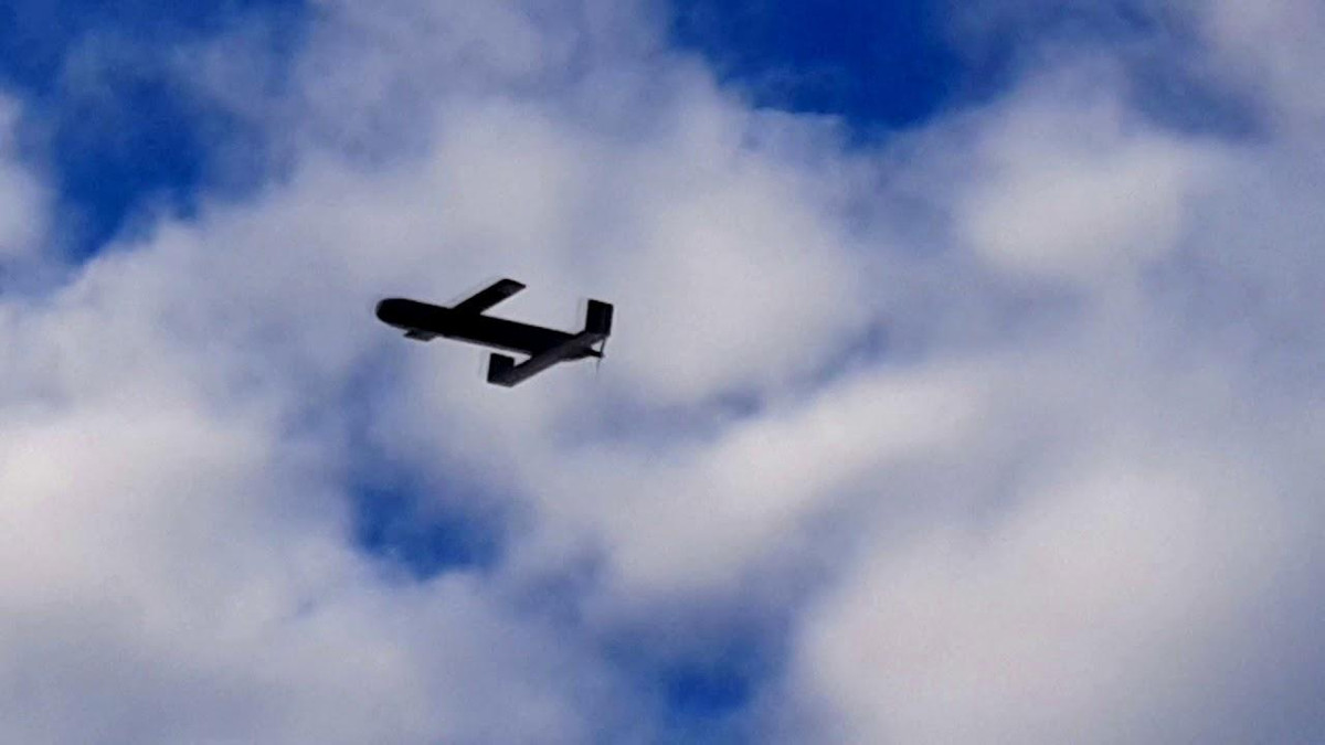 Nhưng câu hỏi về độ chính xác thường được bù đắp bởi khối lượng đầu đạn mà vũ khí mang theo, và trong một số trường hợp, nó thậm chí còn thích hợp hơn. Ví dụ, khi cần phải vô hiệu hóa các sân bay của đối phương.