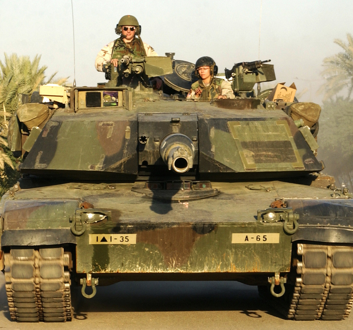 Theo ước tính của Military Today, có khoảng 4800 xe tăng M1A1 từng được chế tạo. So với các loại xe tăng cùng thời, M1A1 có nhiều điểm vượt trội hơn hoàn toàn, và đã được chứng minh trong thực chiến.
