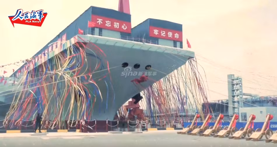 Sự xuất hiện của tàu sân bay Type 003, đã chứng tỏ năng lực đóng tàu cực kỳ đáng nể của Hải quân Trung Quốc. Tuy nhiên cũng đặt ra nhiều câu hỏi, liệu rằng lực lượng này đã đủ kinh nghiệm để vận hành một đội tàu chiến có quân số lớn nhất thế giới như hiện nay hay chưa, nhất là khi Hải quân Trung Quốc có rất ít kinh nghiệm thực chiến.