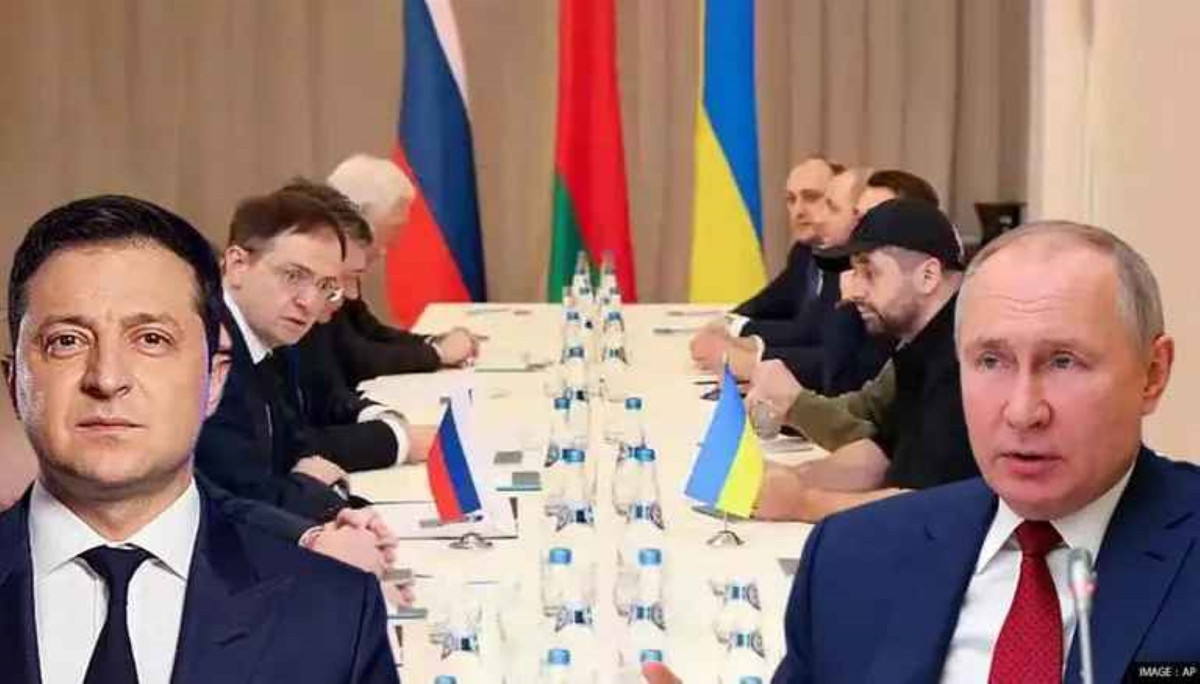 Vòng đàm phán thứ ba giữa Nga và Ukraine không có kết quả khả quan, giới quan sát cho biết sẽ rất khó để hai bên có thể tìm được tiếng nói chung, khi mà quan điểm của cả hai gần như trái ngược nhau hoàn toàn.