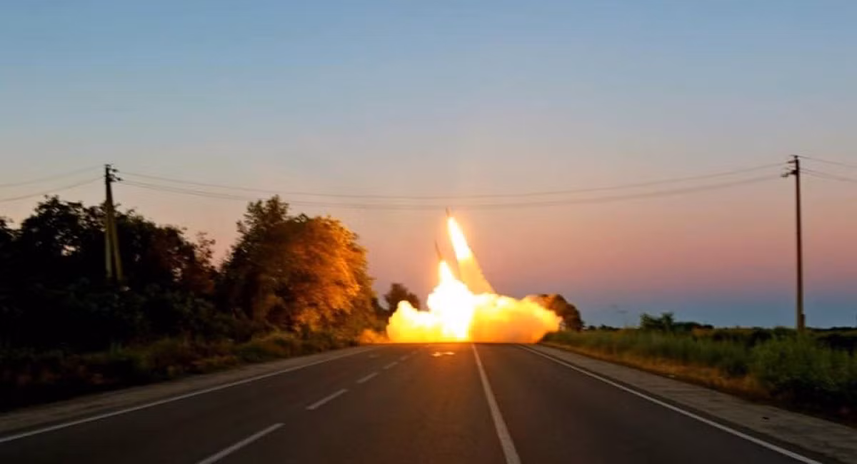 Trong bài phát biểu mới đây của mình, Bộ trưởng Quốc phòng Nga tướng Sergei Shoigu, thậm chí còn ra lệnh sử dụng vũ khí chính xác cao, để đối phó với các tổ hợp HIMARS và tên lửa M270 của Ukraine.