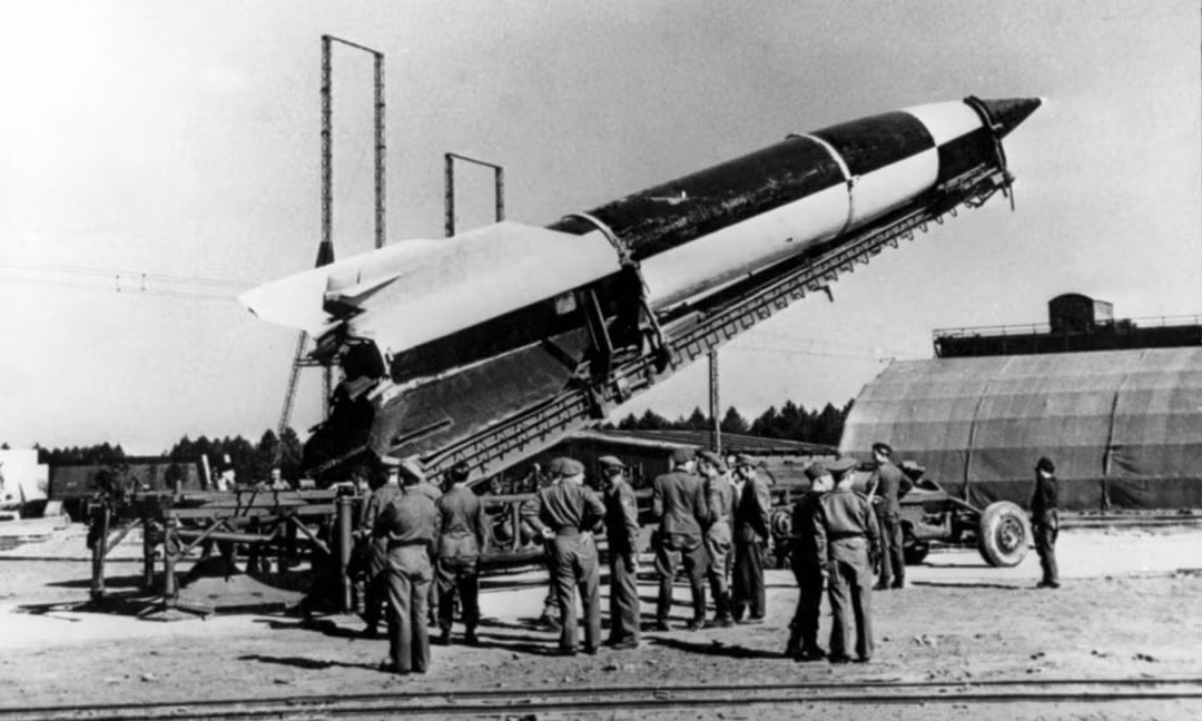 Tên lửa Scud của Liên Xô khởi nguồn từ một sản phẩm công nghệ tên lửa, thu được sau chiến tranh thế giới thứ hai, từ các chuyên gia tên lửa của Đức Quốc xã. Ảnh: Military.