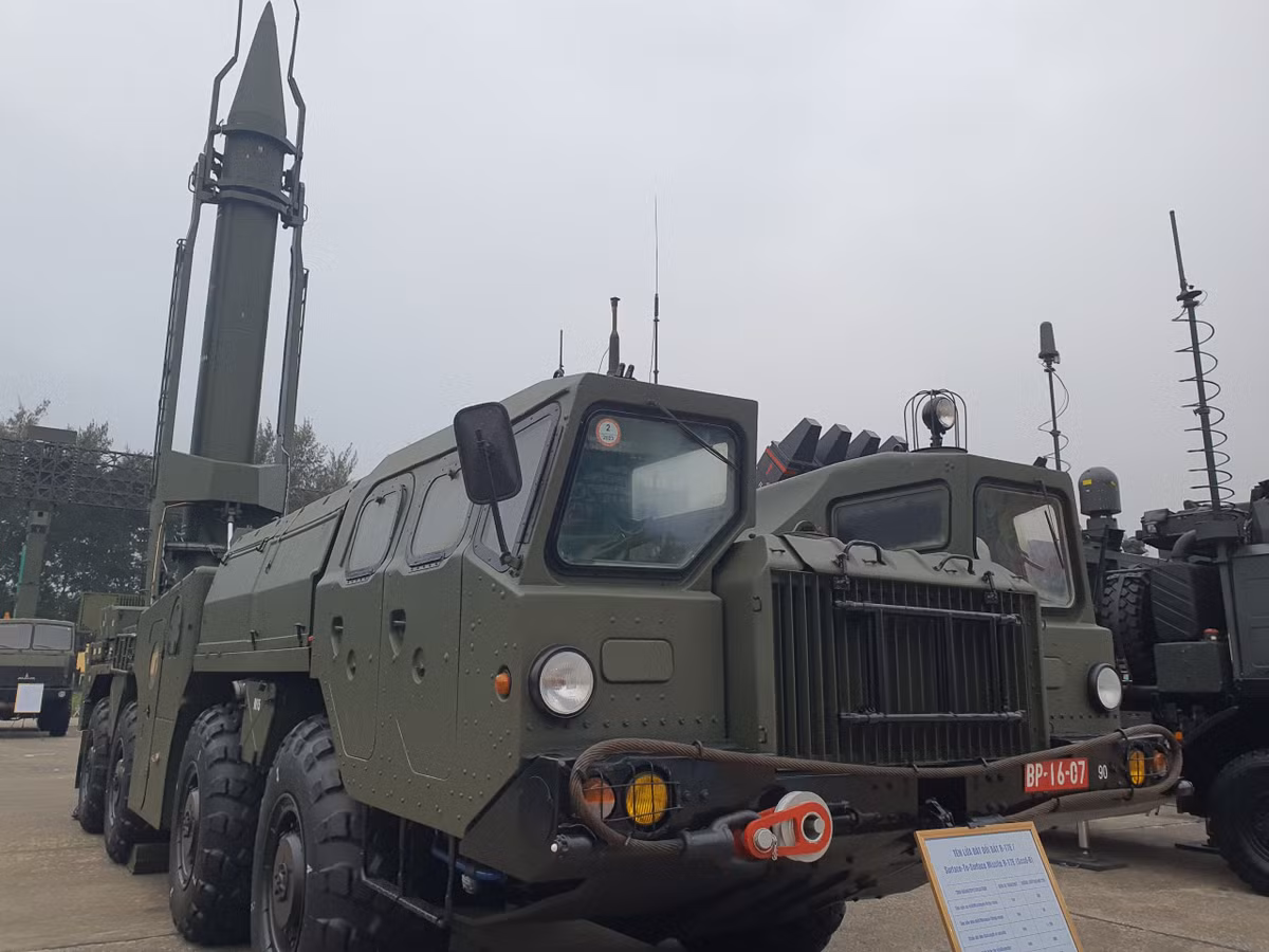 Đây không chỉ là loại tên lửa đạn đạo độc nhất trong kho vũ khí của Quân đội Việt Nam, mà còn là loại tên lửa đạn đạo độc nhất trong khu vực. Ảnh: Minh An