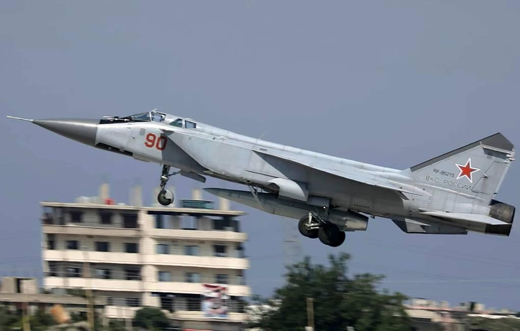 Đặc biệt, chuyên gia phân tích Sebastien Roblin đã lưu ý rằng: "Các tên lửa siêu thanh của Nga khi xuất hiện ở khu vực Baltic có thể gây ra mối đe dọa cực kỳ nghiêm trong đối với trụ sở NATO".