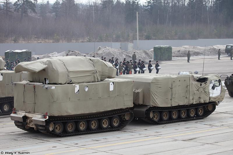 Ngoài việc vận chuyển các loại hàng hóa và binh sĩ, module tác chiến của hệ thống phòng không, lựu pháo mặt đất và nhiều hệ thống tên lửa phóng loạt cũng có thể được lắp trên đó.