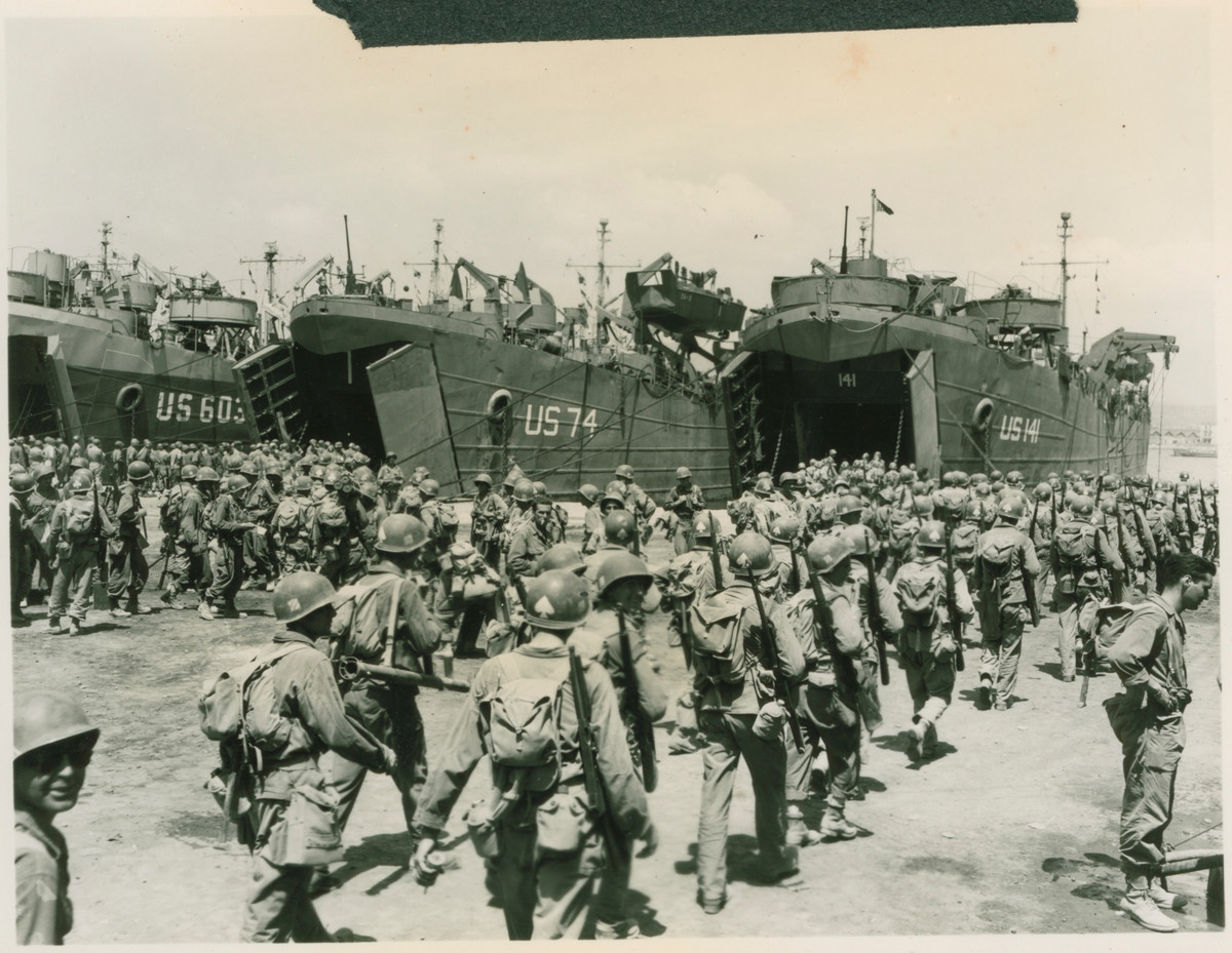 Ước tính, trong Chiến tranh Thế giới thứ hai đã có khoảng 24 triệu người lính thiệt mạng trên chiến trường, số lượng dân thường thiệt mạng thậm chí còn gấp đôi con số đó (không bao gồm thiệt hại nhân mạng của Trung Quốc).