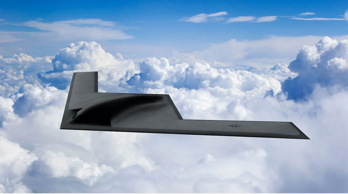 “Hiện tại, ưu tiên của tôi là đảm bảo Ellsworth vẫn là một thành phần nhạy bén và sát thương của Bộ chỉ huy tấn công toàn cầu, với máy bay ném bom B-1 sử dụng tên lửa ngoài tầm phòng không điểm và tên lửa chống hạm tầm xa,” Thượng nghị sĩ John Thune thuộc Đảng Cộng hòa từ Nam Dakota nói.