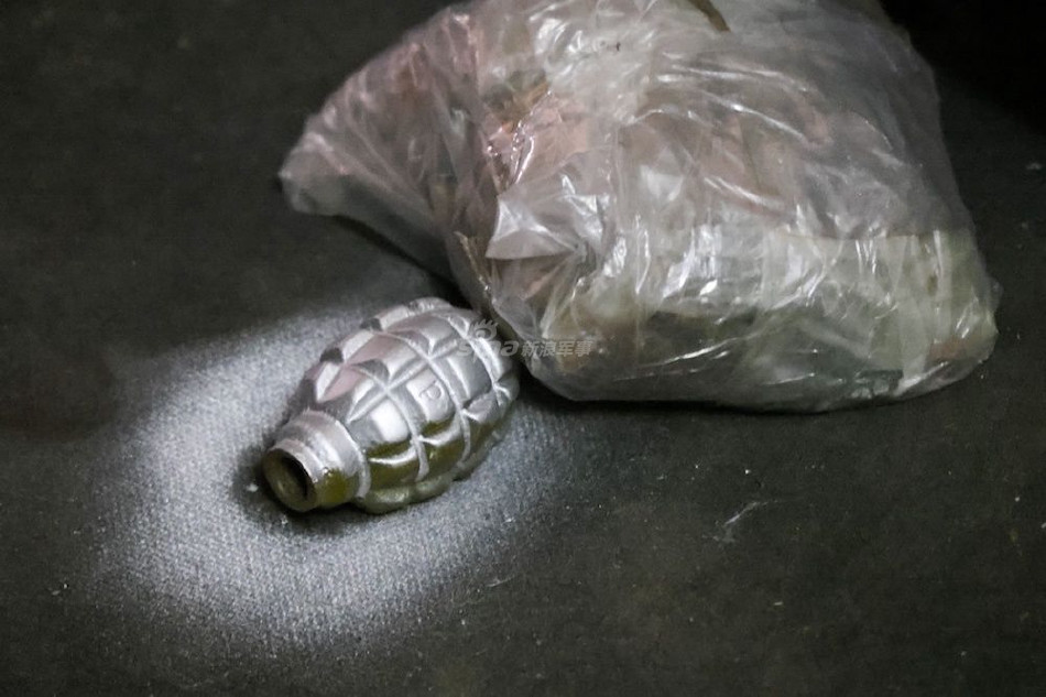 Tuy nhiên, không ghi nhận thương vong nào của phía Nga trong thời gian lục soát khu vực hầm ngầm bên dưới nhà máy thép Azovstal.