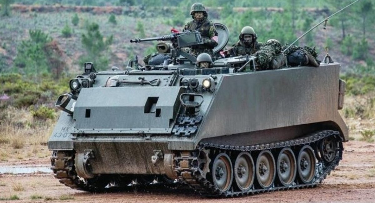 Các xe thiết giáp của Bồ Đào Nha đang trên đường đến Ukraine qua ngả Ba Lan. Truyền thông Ukraine khẳng định, quân đội nước này đã có thể làm chủ được thiết giáp M113.