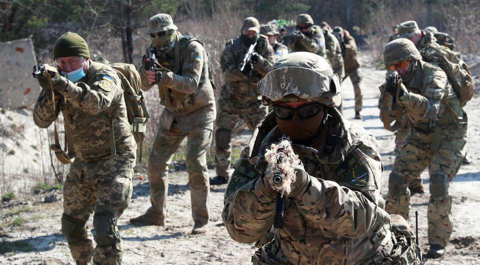 Với sức mạnh như vậy, S-400 là một trong số những hệ thống phòng không tốt nhất thế giới hiện nay. Ngoài Nga còn có Ấn Độ và Trung Quốc cũng đã biên chế hệ thống phòng không này.