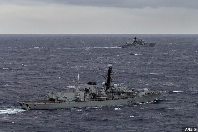 Theo báo cáo, cả hai tàu đều bị hư hại trong vụ việc, tuy nhiên thiệt hại là không lớn và cả hai con tàu đều không gặp nguy hiểm, chúng đã quay về cảng một cách an toàn.