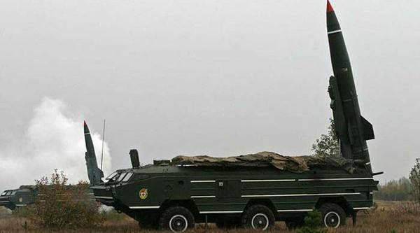 Tochka-U dùng để tiêu diệt các mục tiêu như các phương tiện mặt đất của các tổ hợp trinh sát – tấn công, các trạm điều khiển, sân bay, nguồn dự trữ, kho đạn, nhiên liệu… vốn nằm sâu trong phòng tuyến của đối phương.