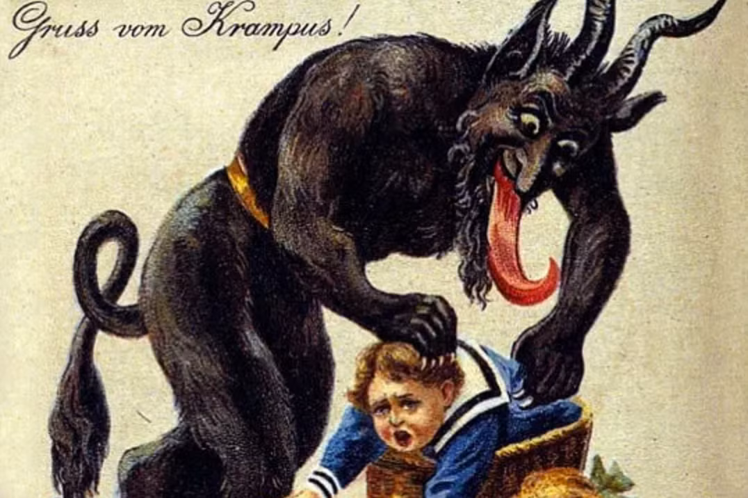 Krampus là một trong những quái vật huyền thoại Giáng sinh phổ biến nhất. Nó xuất hiện ở Mỹ và những câu chuyện dần dần được thêu dệt thêm nhiều tình tiết khác nhau. Con quái vật này có hình dáng như một con quỷ thực sự với thân hình to lớn, khuôn mặt dữ tợn khủng khiếp, có đuôi, có sừng và chiếc lưỡi dài đỏ máu. Nó không nhân từ như ông già Noel, khi gặp trẻ em ngỗ nghịch, Krampus sẽ bắt cóc và ăn thịt chúng.