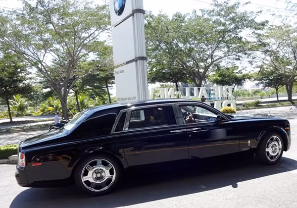 Dai gia Le An sanh dieu lai Rolls Royce 30 ti-Hinh-12