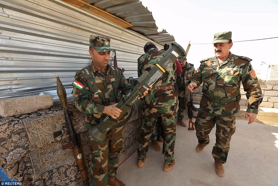 Một số hình ảnh trên chiến trường.