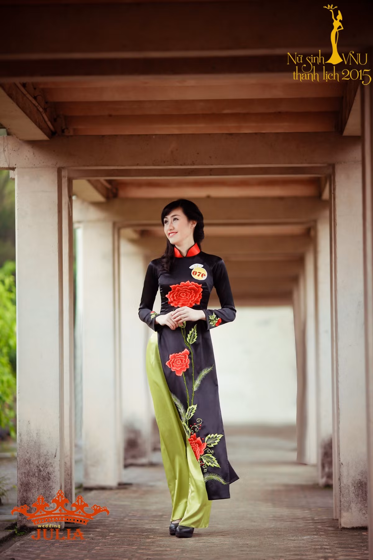 Sinh năm 1996, Xuân Thanh sở hữu chiều cao 1m73 và số đo ba vòng khá chuẩn. Là hot girl khoa Tâm lý học, Xuân Thanh được nhiều bạn bè trong trường khen ngợi là có ngoại hình đẹp, sự tự tin và tính cách dễ mến.