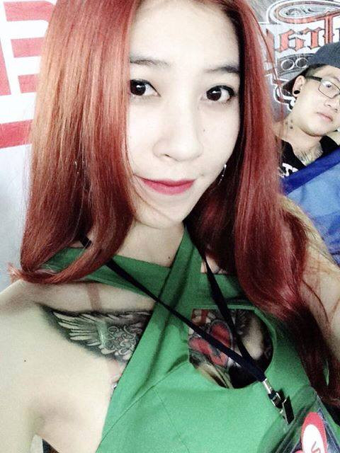 Công chúa xăm mình từng tham gia một số cuộc thi, buổi offline của giới xăm mình tại TP HCM. Vóc dáng đẹp, khuôn mặt quyến rũ và những hình xăm ấn tượng luôn giúp Kim Ty trở thành tâm điểm thu hút sự chú ý của mọi người.