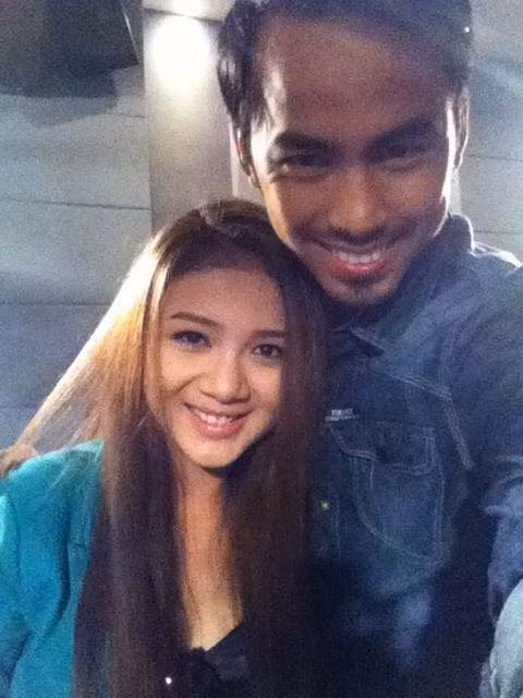 Sau khi bức ảnh được lan truyền, một số bạn trẻ, khán giả đã nhận ra Bích Trâm, người đẹp gần đây thường xuyên hiện trong các bộ phim truyền hình, điện ảnh, làm bạn diễn với nhiều gương mặt nổi tiếng khác.