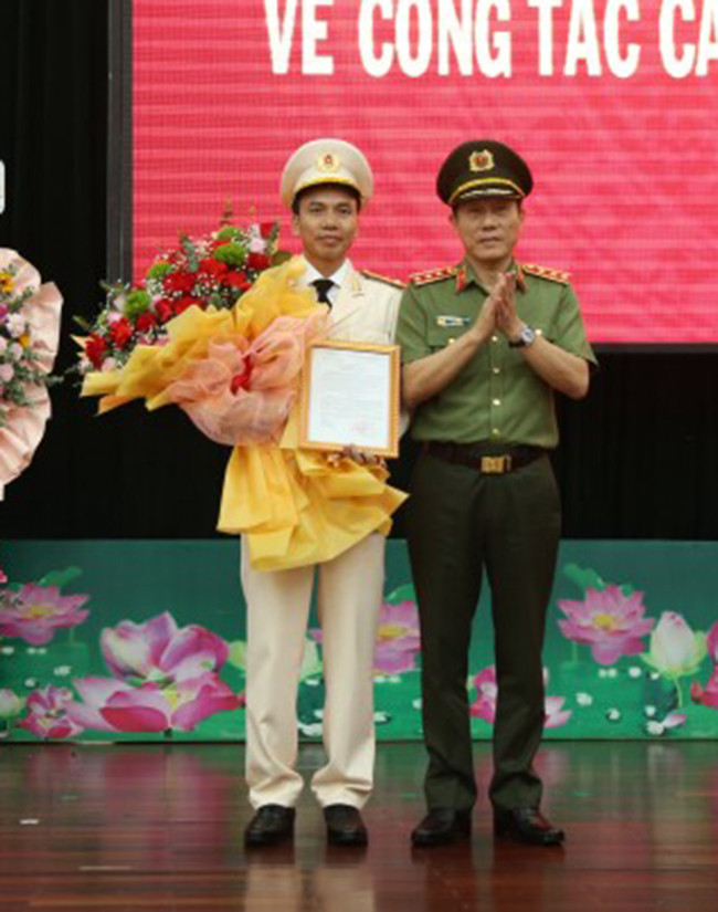 Thượng tá Trần Quang Hiếu (SN 1977, quê quán thị xã Ba Đồn, tỉnh Quảng Bình), từng là Phó Trưởng phòng Cục An ninh Tây Nguyên.