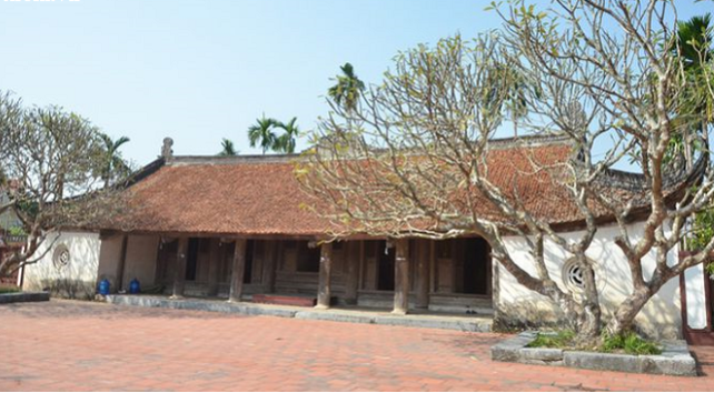 Với những dấu vết để lại, Công an tỉnh Hải Dương cho rằng hung thủ phải có quen biết với nạn nhân K. và chắc chắn không phải đối tượng chuyên nghiệp. Tiến hành xác minh về ông K, các trinh sát được biết, nạn nhân là người có gia đình, nhưng từ lâu chỉ sống một mình, trông coi chùa Minh Giám. Ông K cũng không có nhiều mối quan hệ bạn bè bên ngoài, không mâu thuẫn, thù oán với ai. (Ảnh: Internet) 