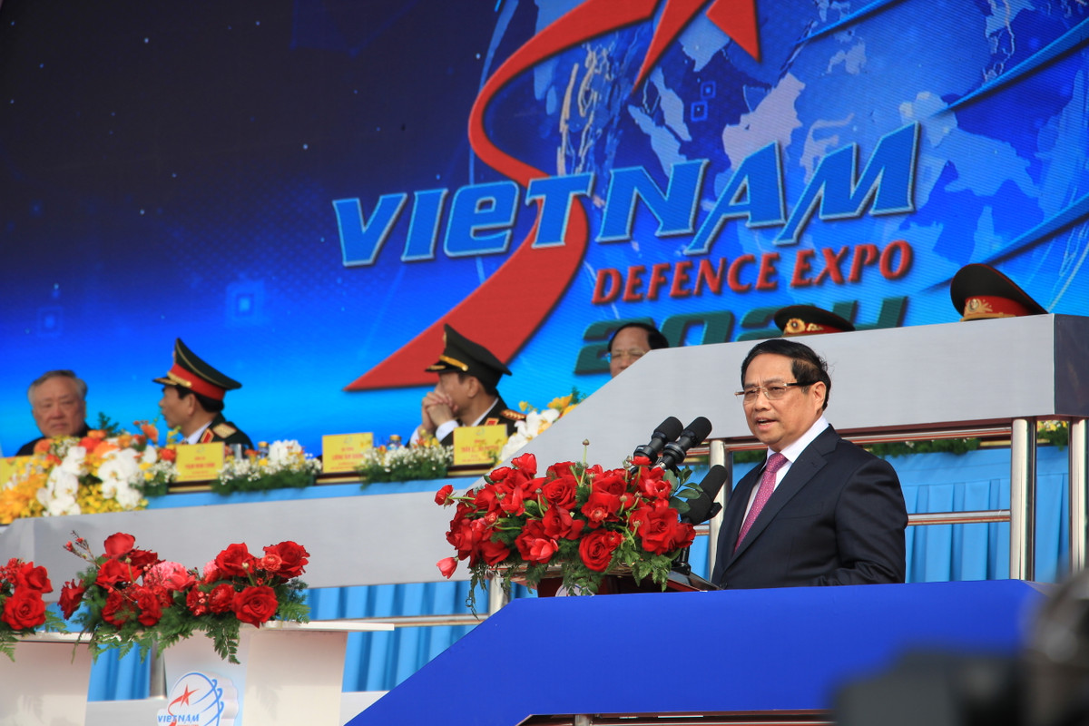 Thủ tướng Phạm Minh Chính phát biểu khai mạc triển lãm và nhấn mạnh một trong những mục đích của triển lãm là tăng cường, mở rộng quan hệ hợp tác quốc tế, đối ngoại quốc phòng, tạo dựng lòng tin giữa Việt Nam và các nước trên thế giới; chia sẻ chính sách, đường lối đối ngoại quốc phòng; chủ trương xây dựng quân đội và phát triển nền CNQP; tạo điều kiện để các quốc gia, các công ty, doanh nghiệp trong nước, quốc tế giới thiệu, trưng bày sản phẩm, tìm kiếm cơ hội mở rộng hợp tác.