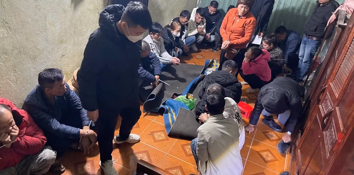 Đột kích ổ đánh bạc, gá bạc ở Quảng Ninh Dot kich o danh bac, ga bac o Quang Ninh