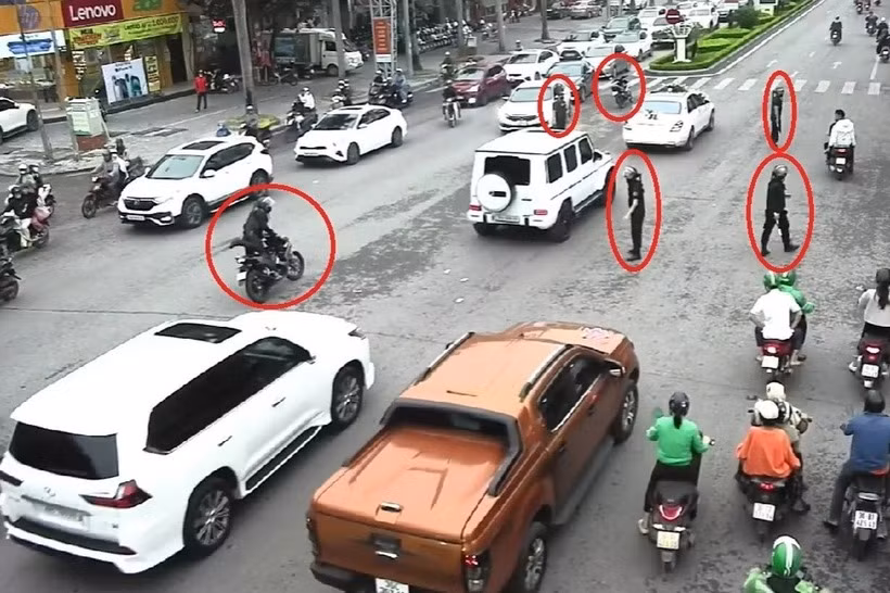 Khoi to vu nhom nguoi dep duong cho xe dam cuoi o Thanh Hoa