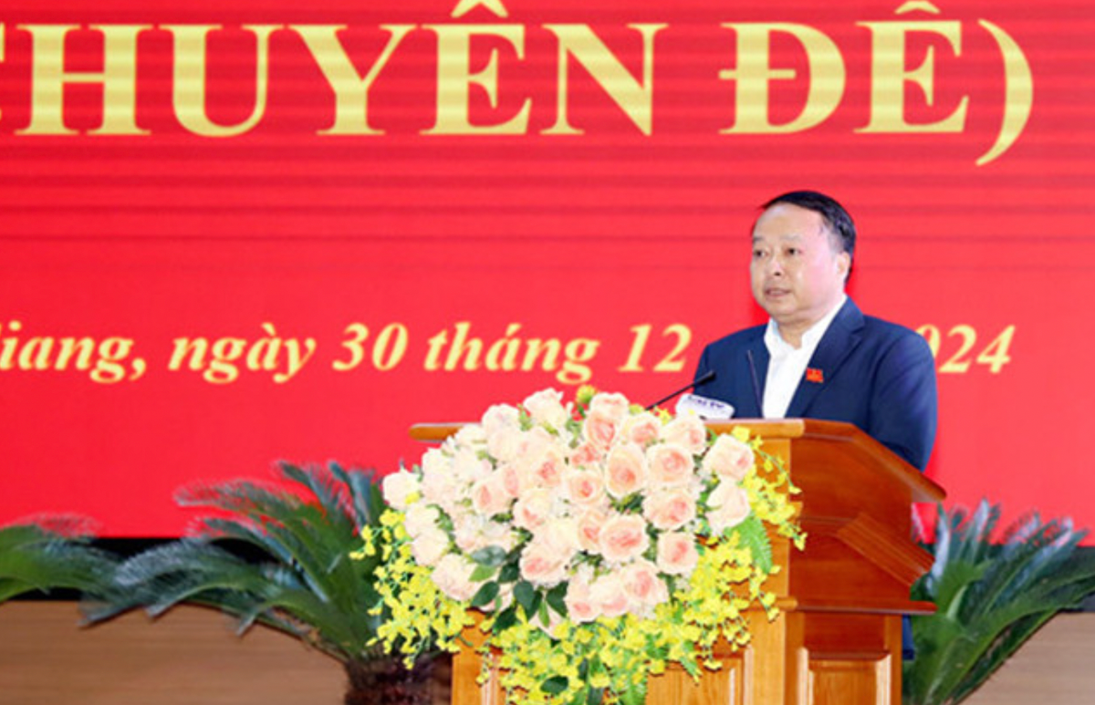 Chân dung tân Chủ tịch UBND tỉnh Hà Giang Phan Huy Ngọc Chan dung tan Chu tich UBND tinh Ha Giang Phan Huy Ngoc