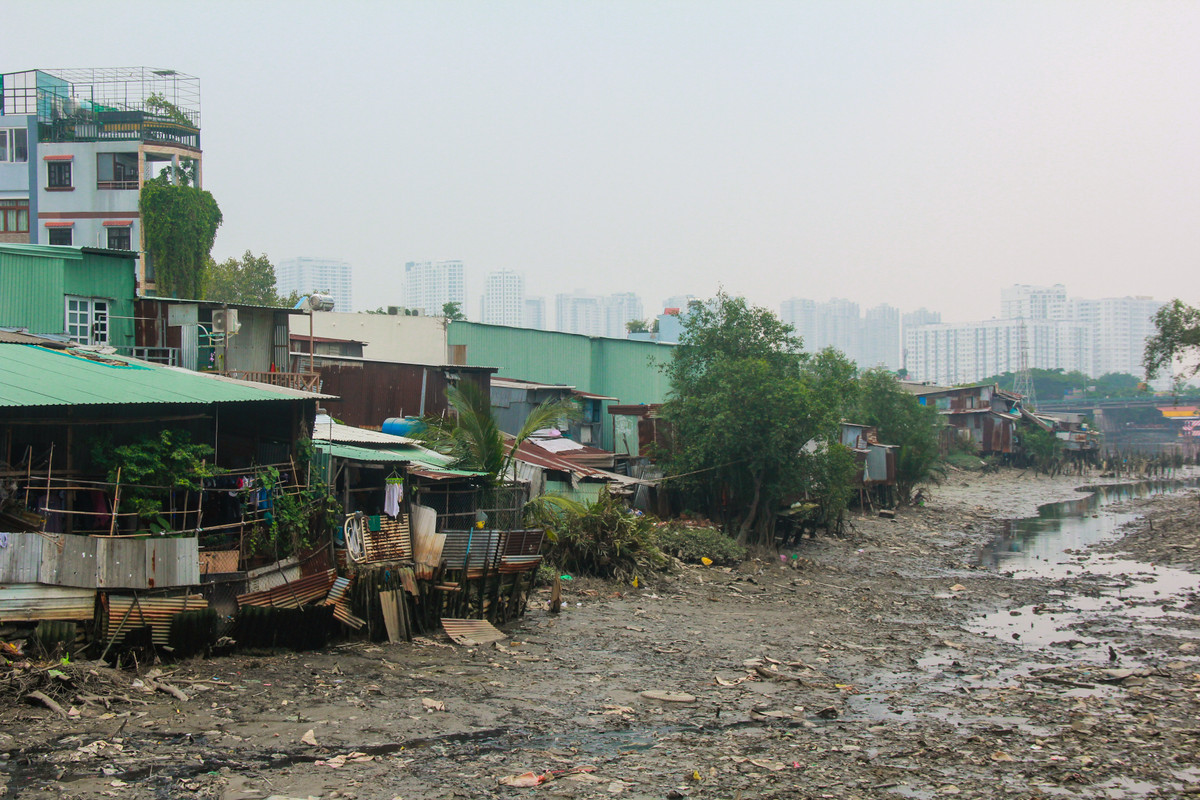  Đầu tháng 9/2019, UBND TP.HCM đã tổ chức hội thảo quy hoạch phát triển bờ kè sông Sài Gòn và sông, kênh rạch nội thành đưa ra các giải pháp hoàn thành cơ bản hệ thống kè sông Sài Gòn, sông và kênh nội thành vào năm 2025. 