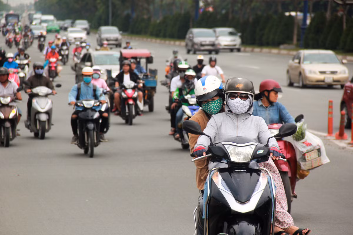 Can canh loat chung cu quanh Thao Dien - noi o nhiem khong khi nang nhat Sai Gon-Hinh-2