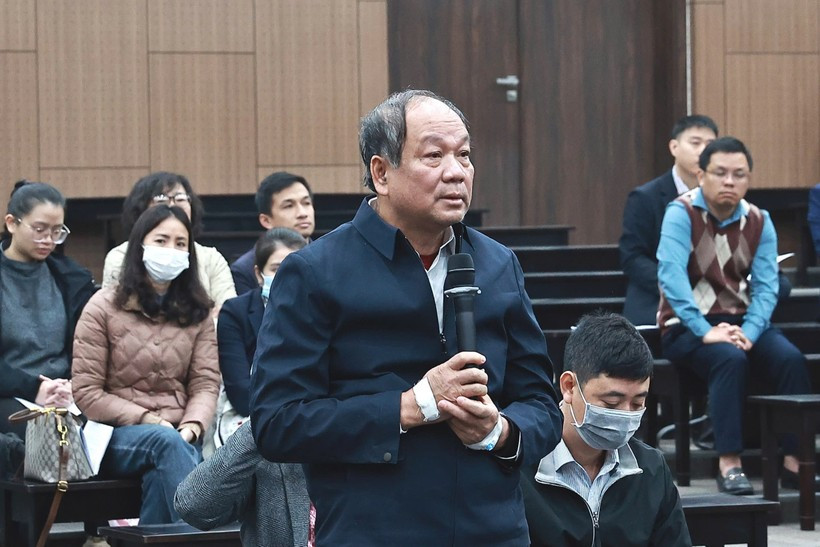 Cựu Bộ trưởng Mai Tiến Dũng cùng 9 bị cáo lĩnh án Cuu Bo truong Mai Tien Dung cung 9 bi cao linh an