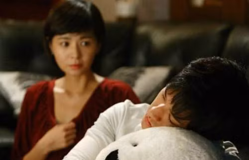 Thấy chồng căng mình làm việc tôi vô cùng xót xa (ảnh minh họa: IT)