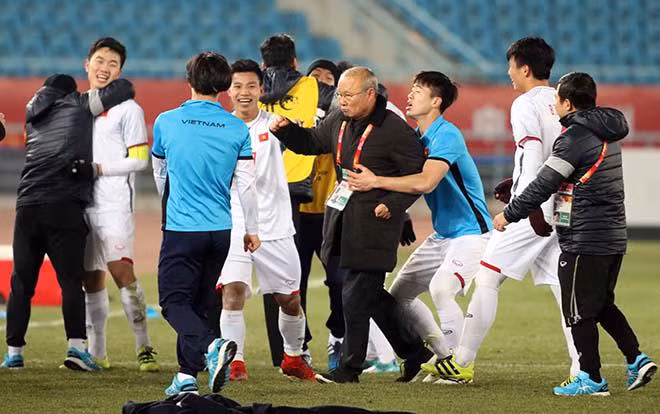 Thầy trò HLV Park sẽ được đón tiếp nồng nhiệt ở quê nhà trong ngày về nước