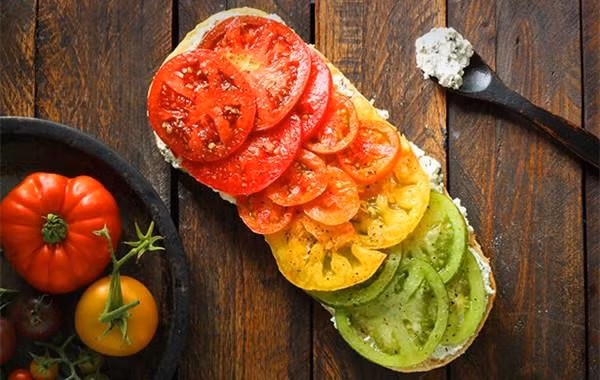 Kham pha bi mat dinh duong trong mau sac qua ca chua