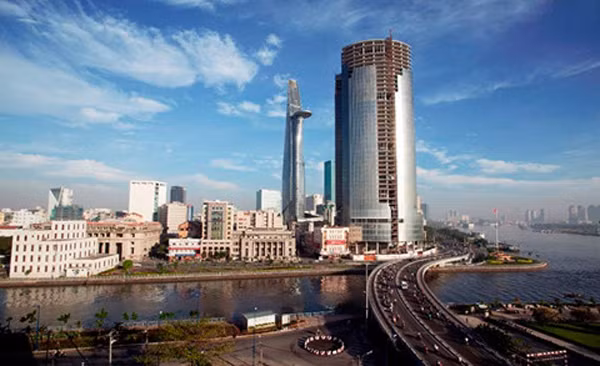 Dai gia bi siet no: Nha dat ngan ty ngan hang thu giu het-Hinh-2