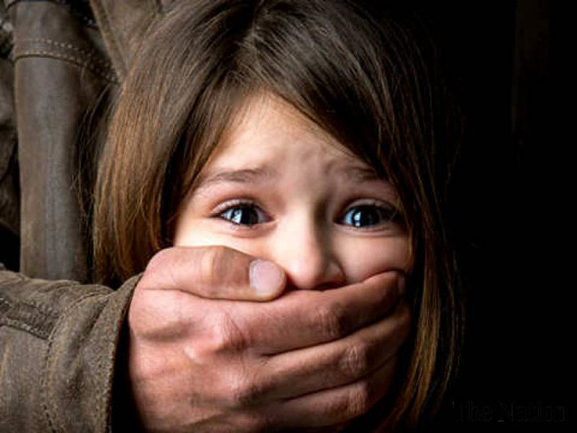 Me ac quy nhan tam lam dieu nay voi con de de tai hon