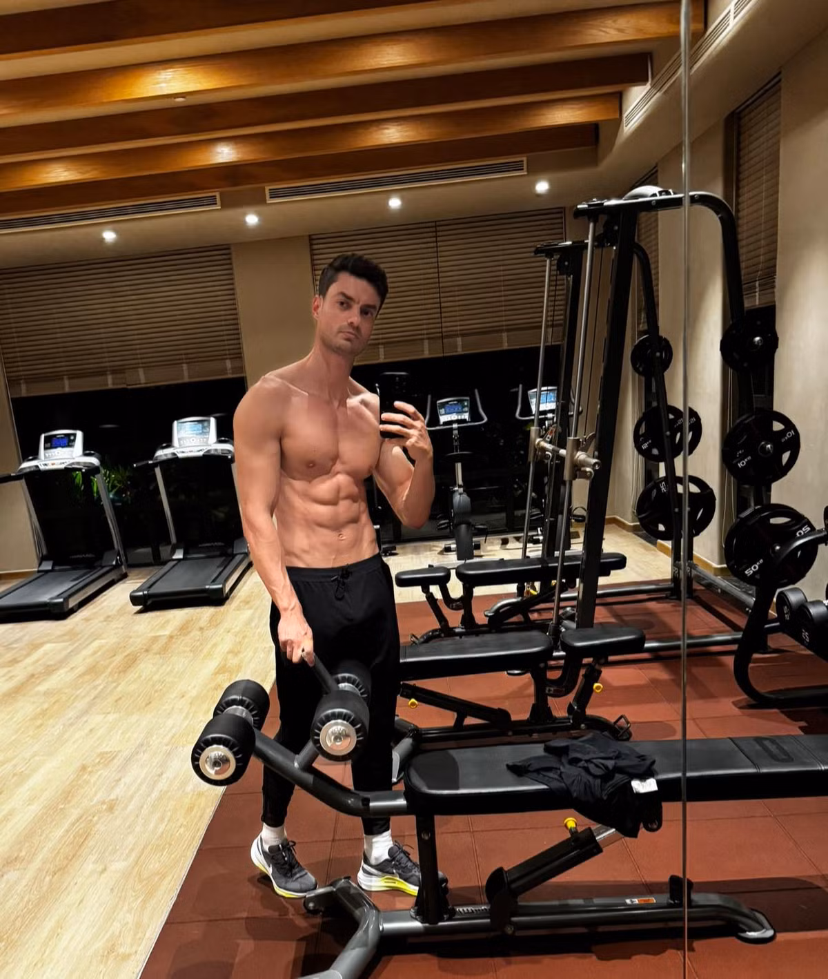 Sống xa quê hương, Jordan luôn cảm thấy nhớ nhà. Tuy nhiên, tình cảm ấm áp của người dân Việt Nam đã giúp anh nhanh chóng hòa nhập và coi nơi đây như ngôi nhà thứ hai.