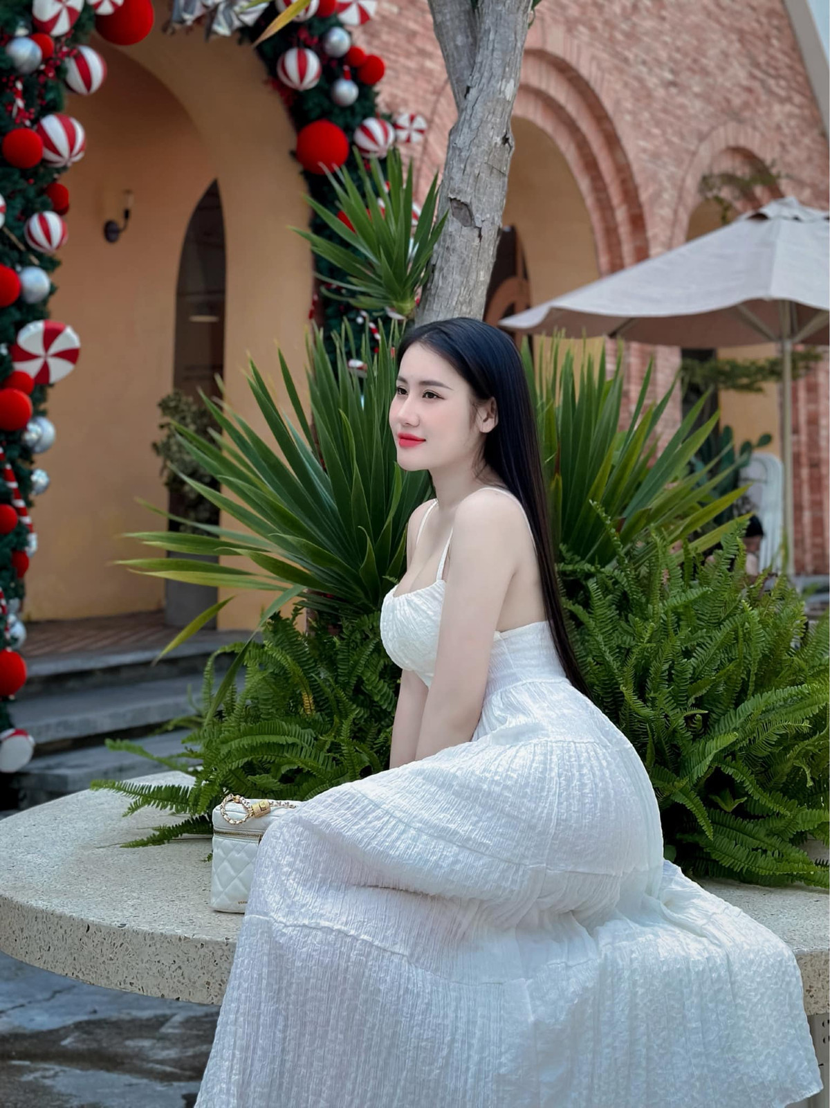 Cô nàng hiện có cuộc sống viên mãn bên cạnh gia đình nhỏ.