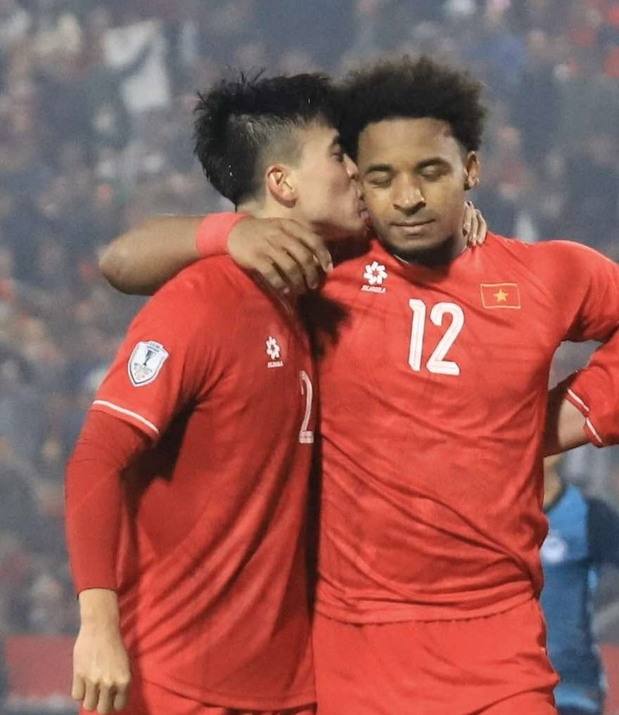 Đỗ Duy Mạnh đã nhận được tín nhiệm cao từ ban huấn luyện và các đồng đội để trở thành người đảm nhiệm cương vị đội trưởng đội tuyển Việt Nam tại AFF Cup (ASEAN Cup) 2024.