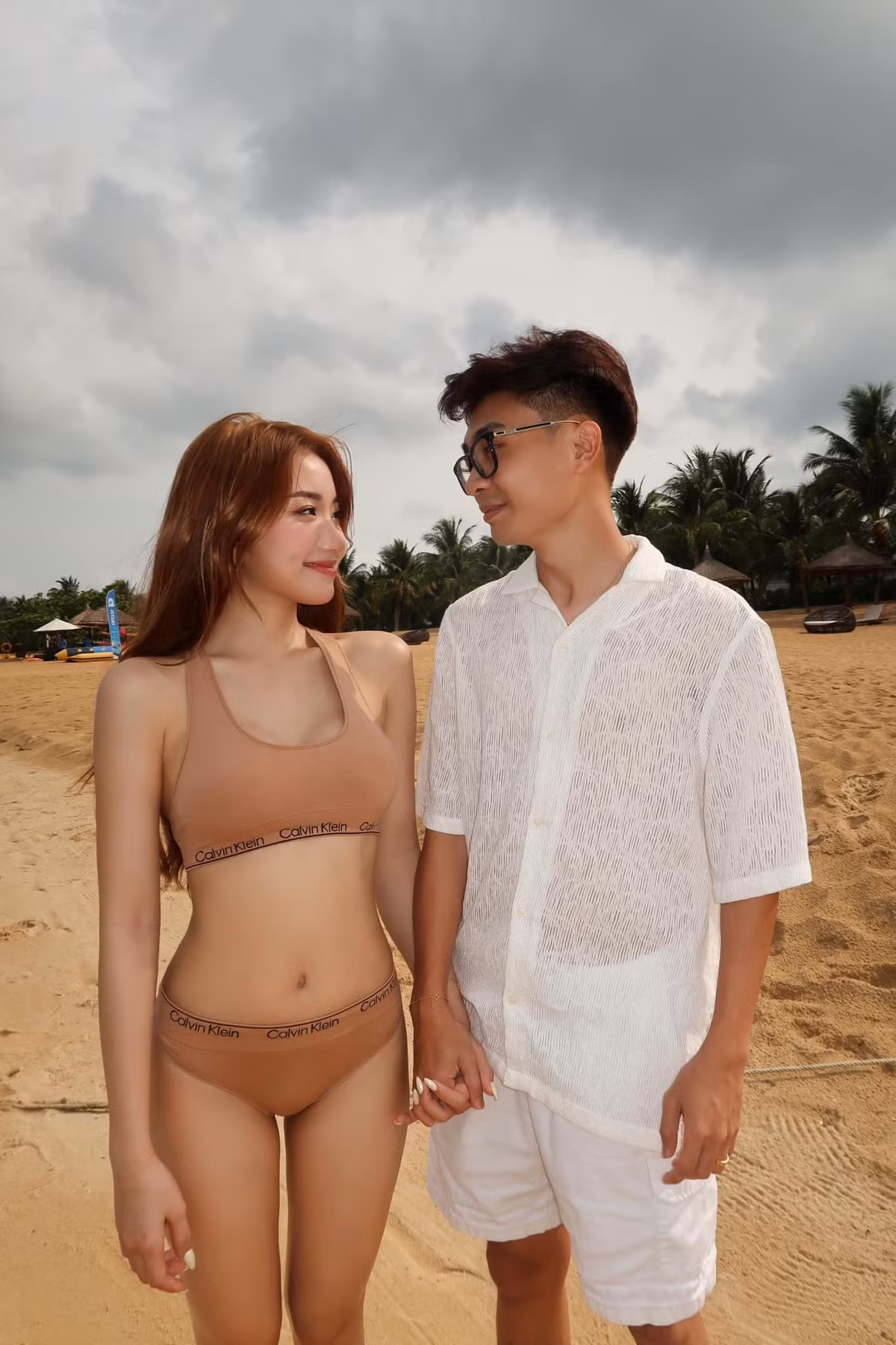 Cặp đôi thường cùng nhau đi du lịch đến nhiều địa điểm khác nhau.