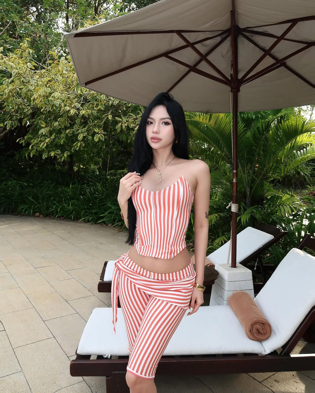 Dù vướng vào nhiều ồn ào đời tư, tuy nhiên không thể phủ nhận được sức hút của cô nàng khi những video được đăng tải của Tiktoker này nhận về hàng trăm nghìn, hàng triệu lượt yêu thích.