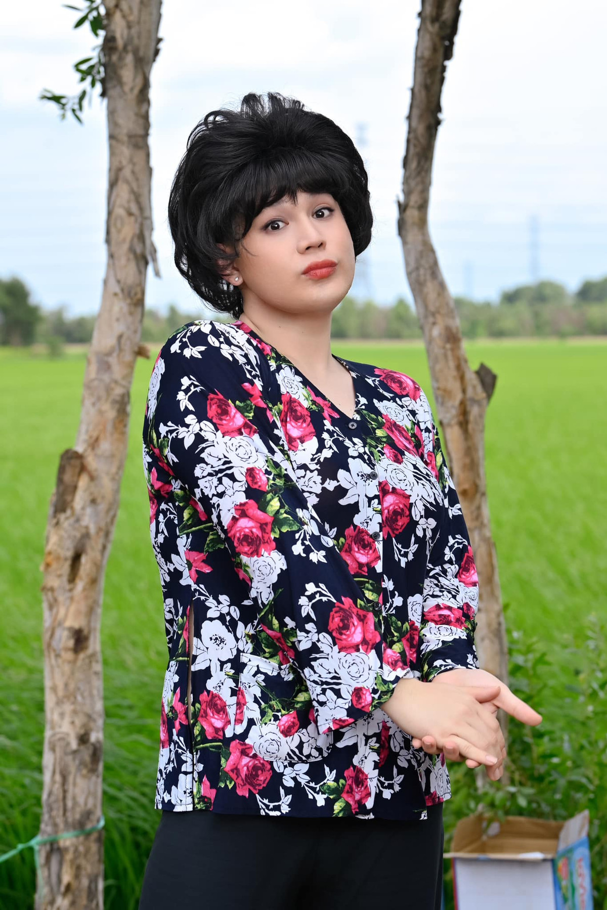 Thường xuyên xuất hiện trong các video với tạo hình giả gái cùng tính cách khá đanh đá, việc Long Chun thừa nhận có em bé khiến nhiều người không thể nào tin.